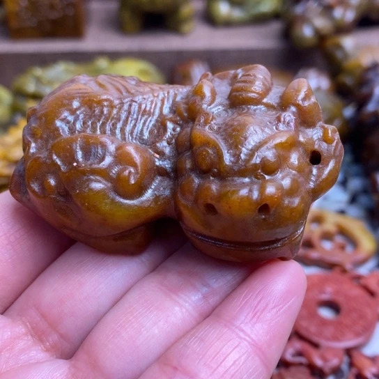 蛇纹石玉未镶嵌颈饰139