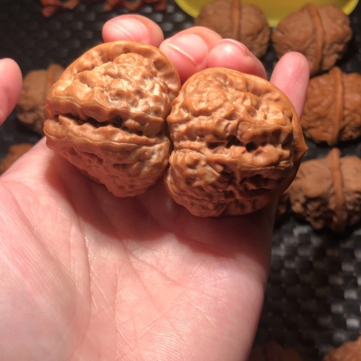 问***道把件文玩核桃蛙王