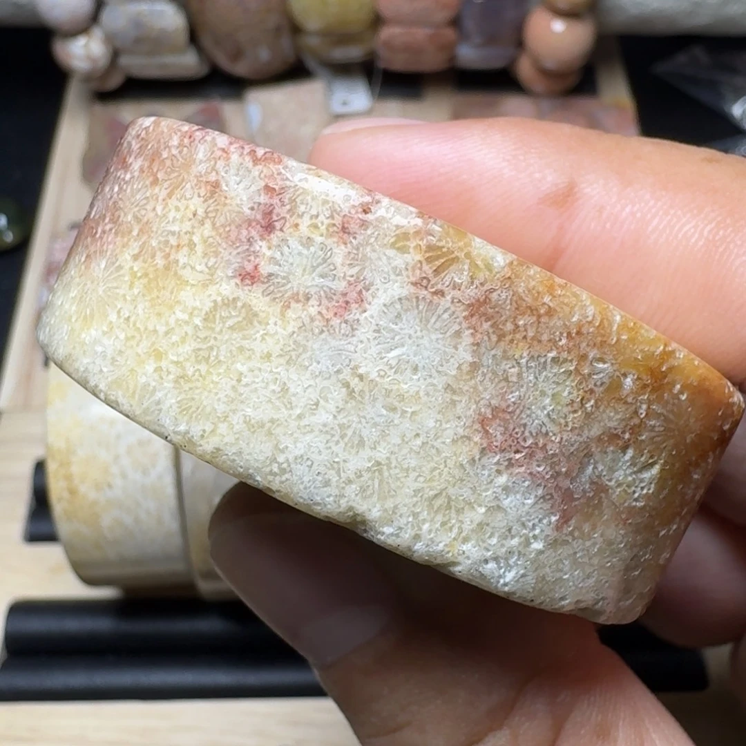 硅化玉未镶嵌纯天然色有机玉石保真色
