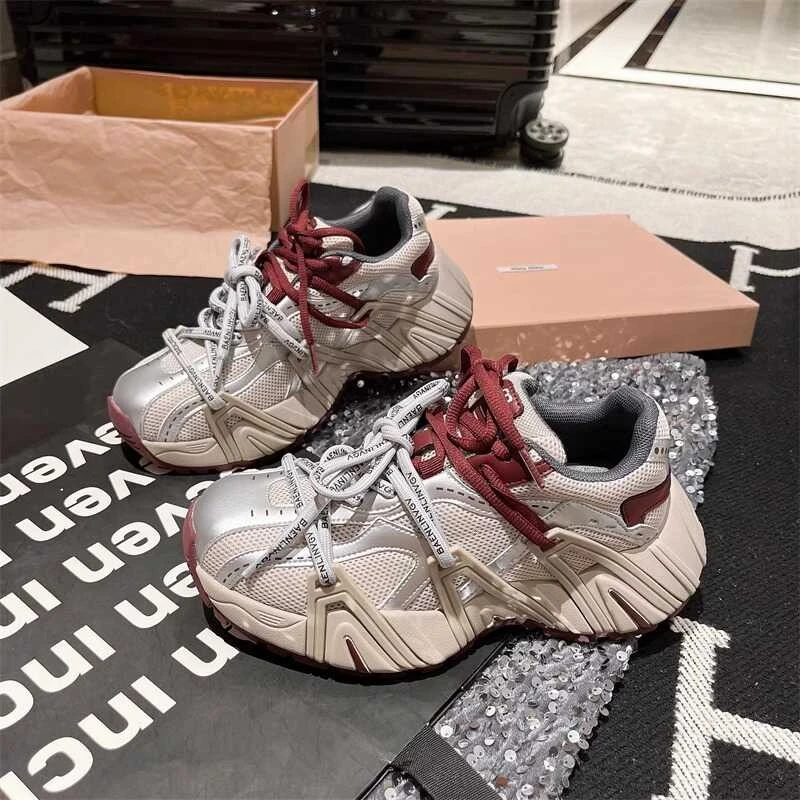 巴黎老爹鞋2025年早秋厚底松糕机车运动鞋红色休闲鞋轮胎底女鞋子