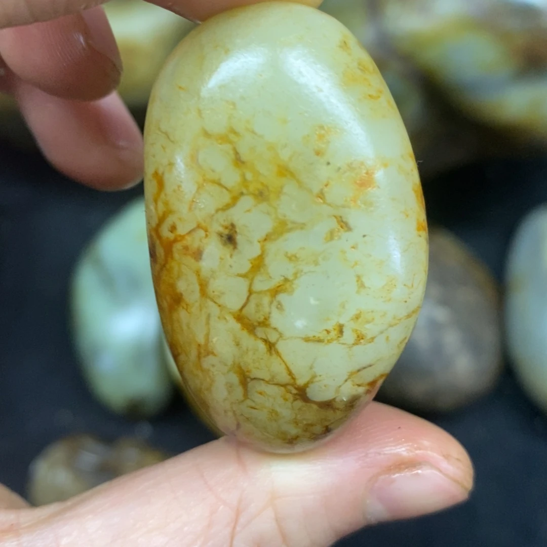 未镶嵌和田玉（糖玉）挂件