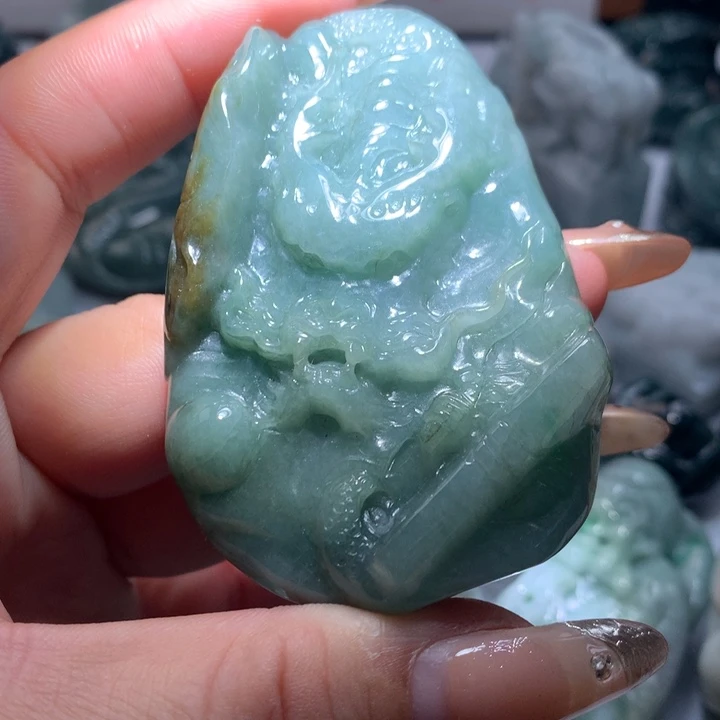 翡翠未镶嵌颈饰保真天然A货翡翠