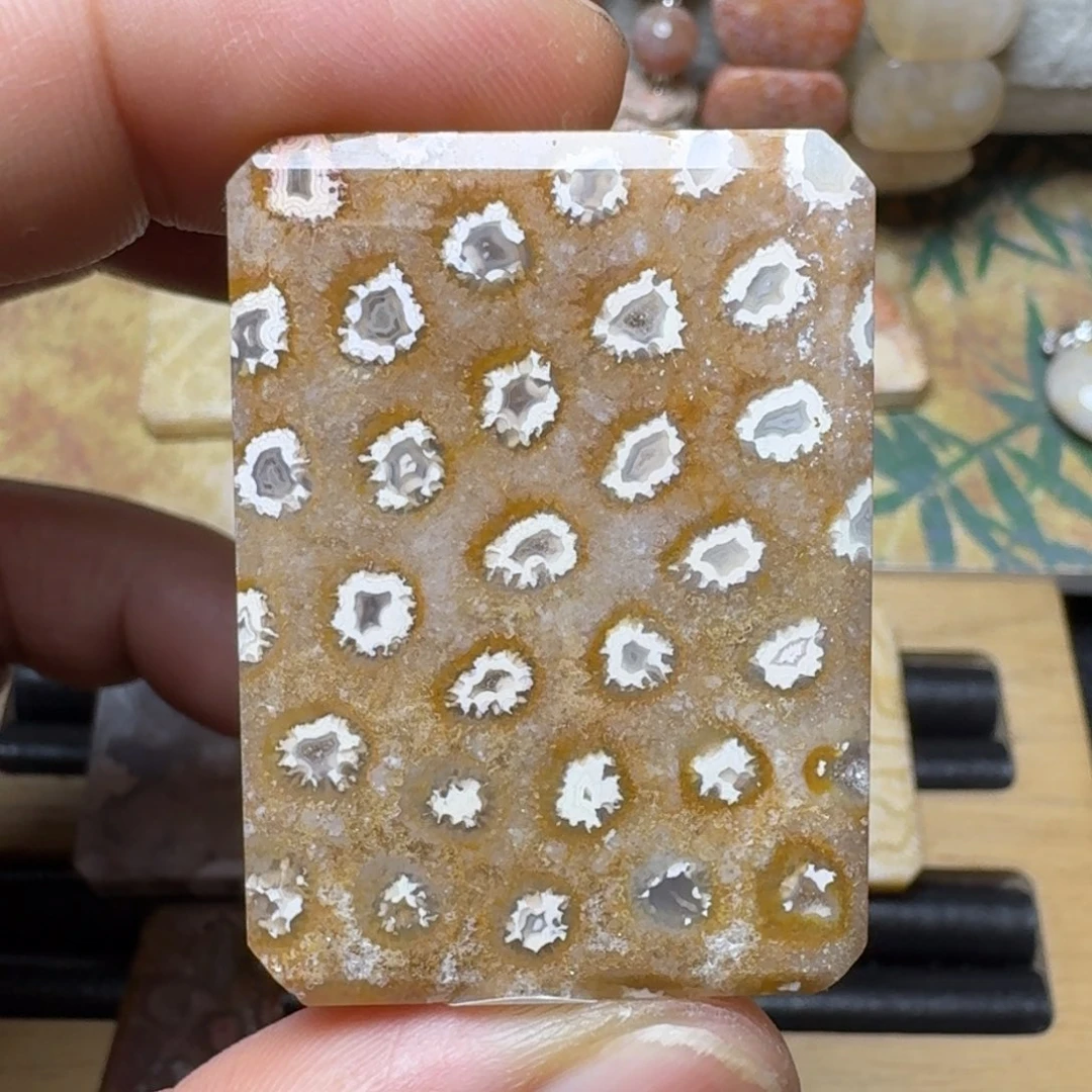 硅化玉纯天然色有机玉石保真色未镶嵌