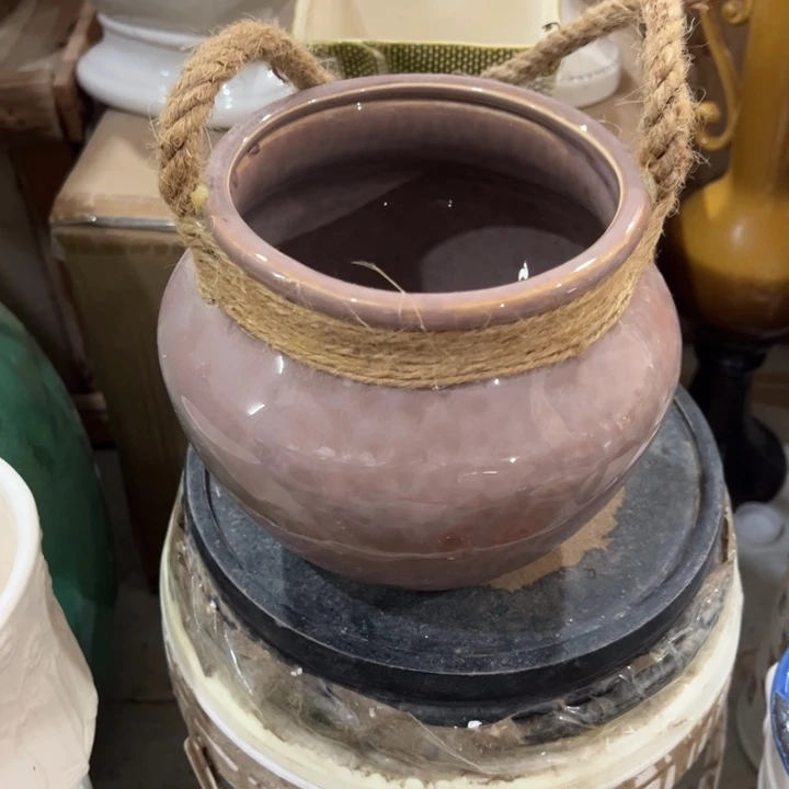 陶瓷花瓶微瑕捡漏出