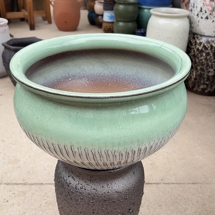 口30高18瑕疵一个盆子。