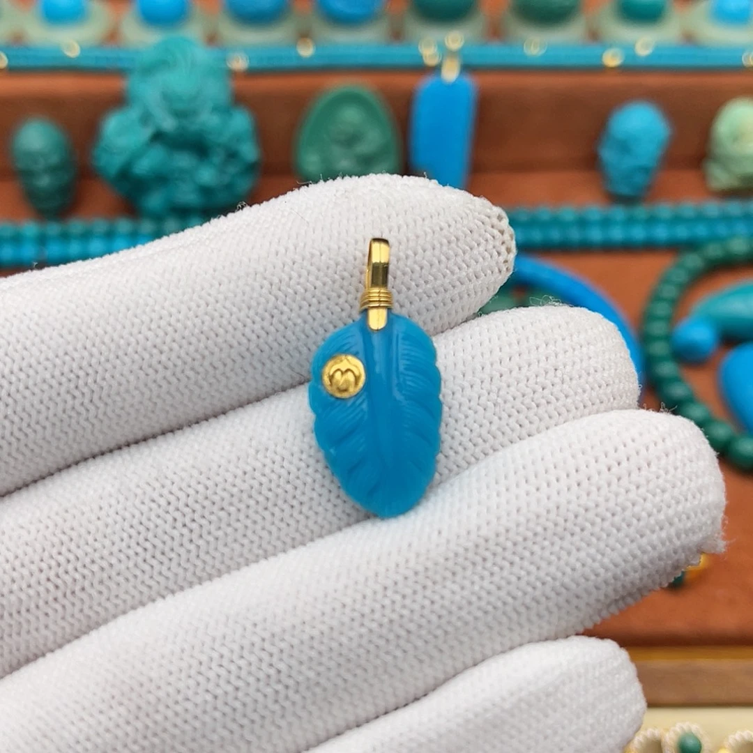 绿松石18K金镶嵌珠宝奇石