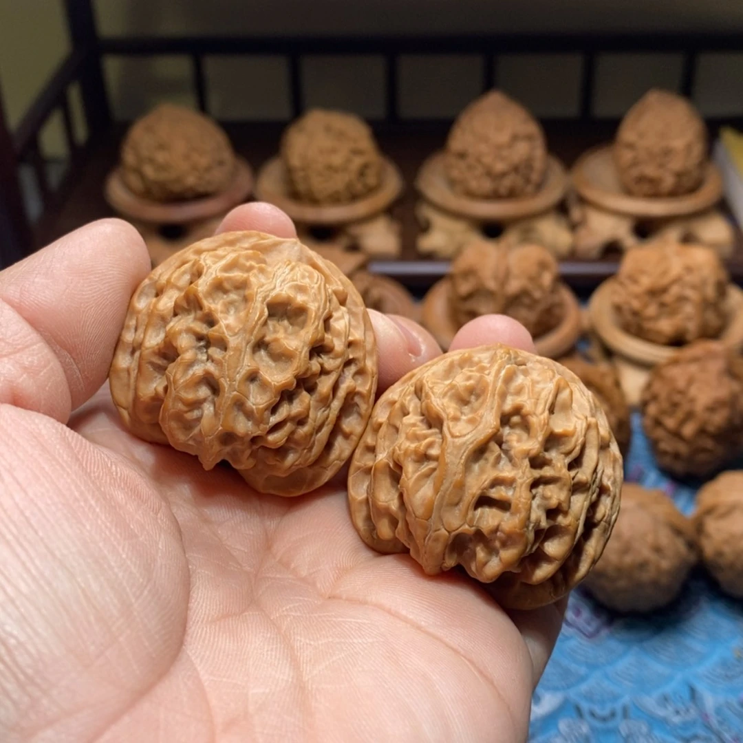 【闪购商品】文玩核桃吊坠Y***´福利核桃