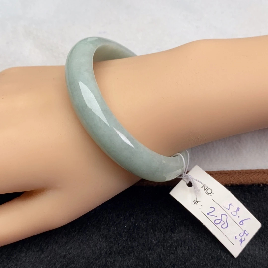 翡翠未镶嵌手镯13658058