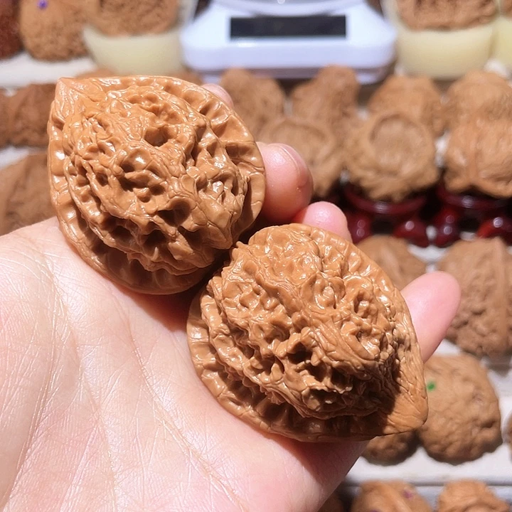 文玩核桃把件全品大沽石41尺放漏款