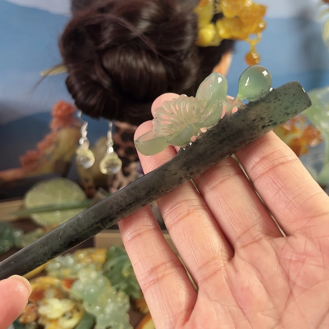 蛇纹石玉未镶嵌发饰