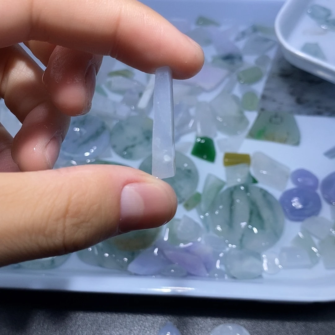 颈饰未镶嵌翡翠3706