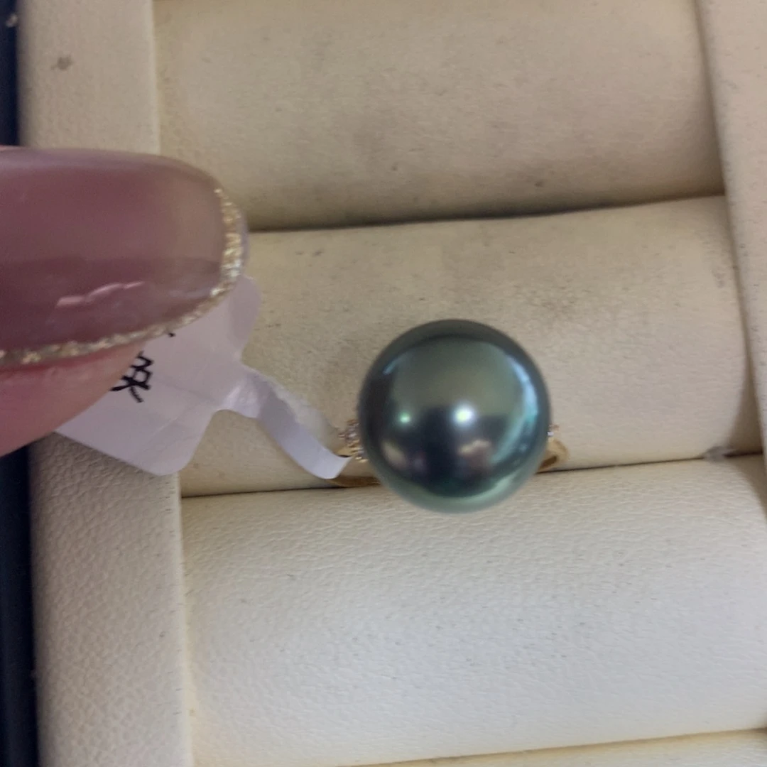 18K金镶嵌海水珍珠戒指