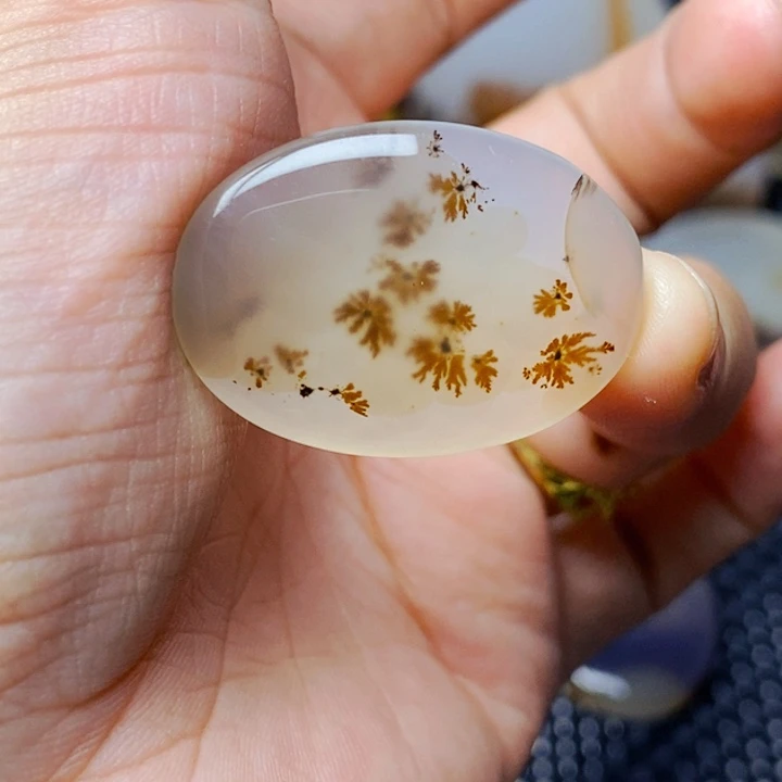 未镶嵌玛瑙/玉髓珠宝奇石