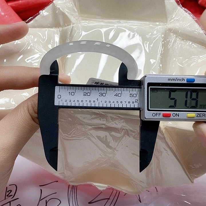 翡翠手镯未镶嵌162