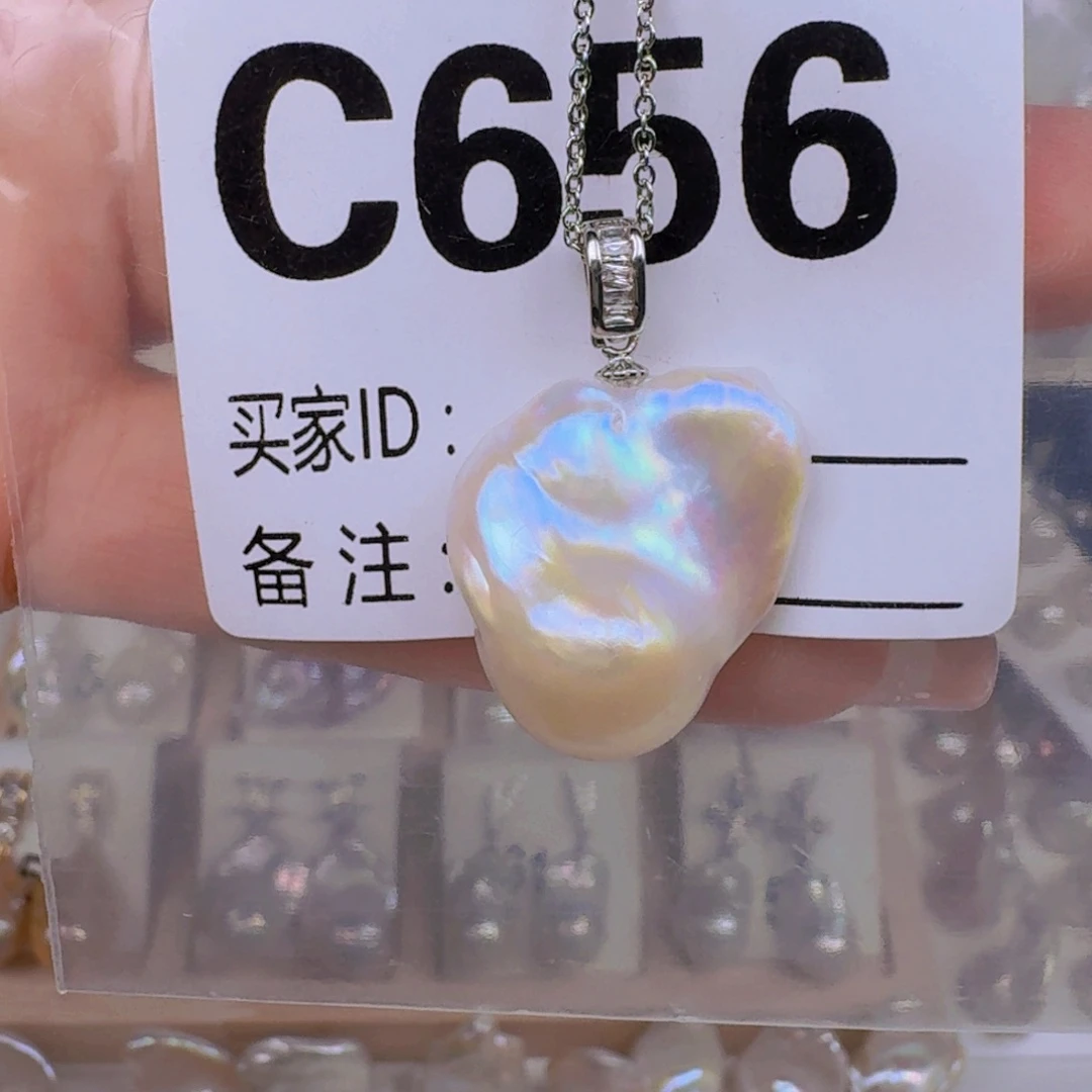 银S925镶嵌耳饰淡水珍珠