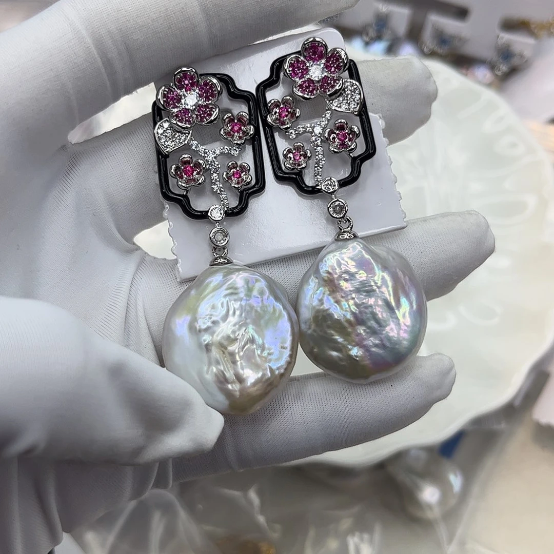 淡水珍珠合金耳饰