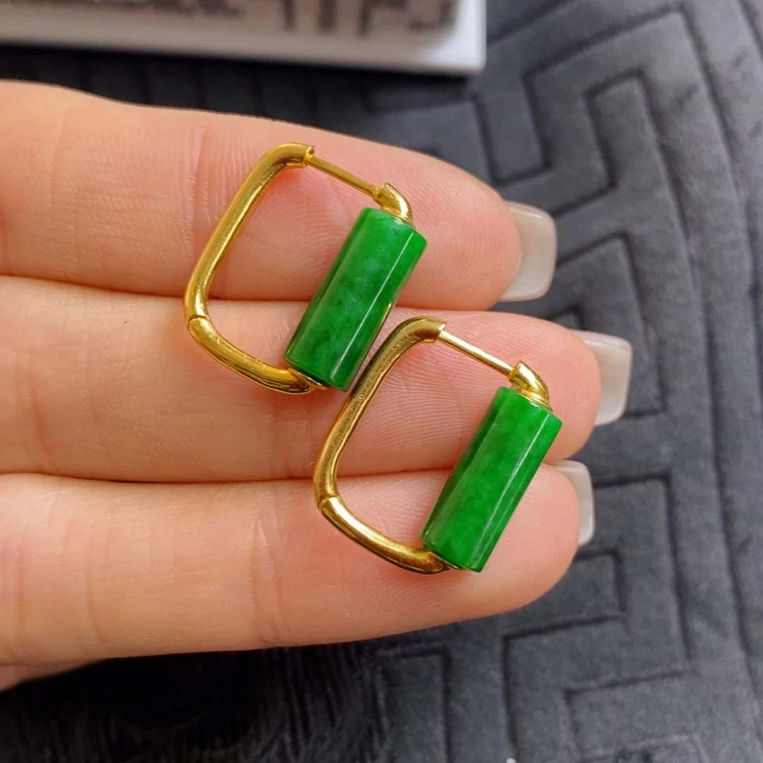 翡翠18K金镶嵌耳饰辣阳绿长桶珠