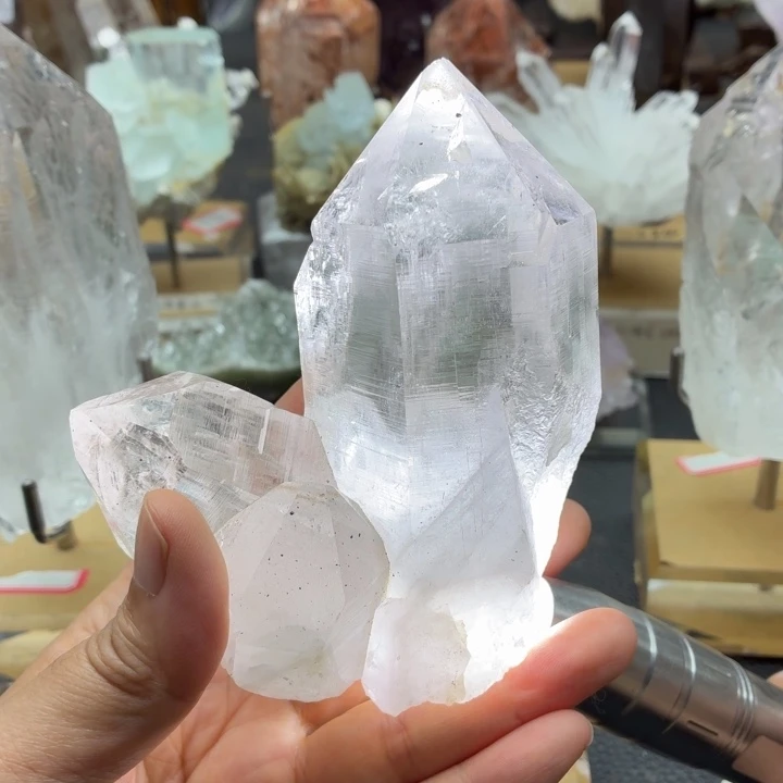 水晶摆件未镶嵌喜玛