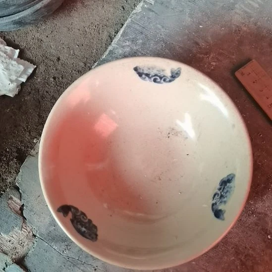 瓷器微瑕不退不换3个