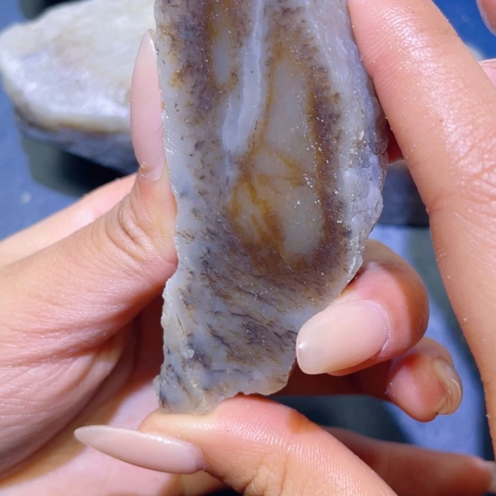 和田玉未镶嵌珠宝半成品