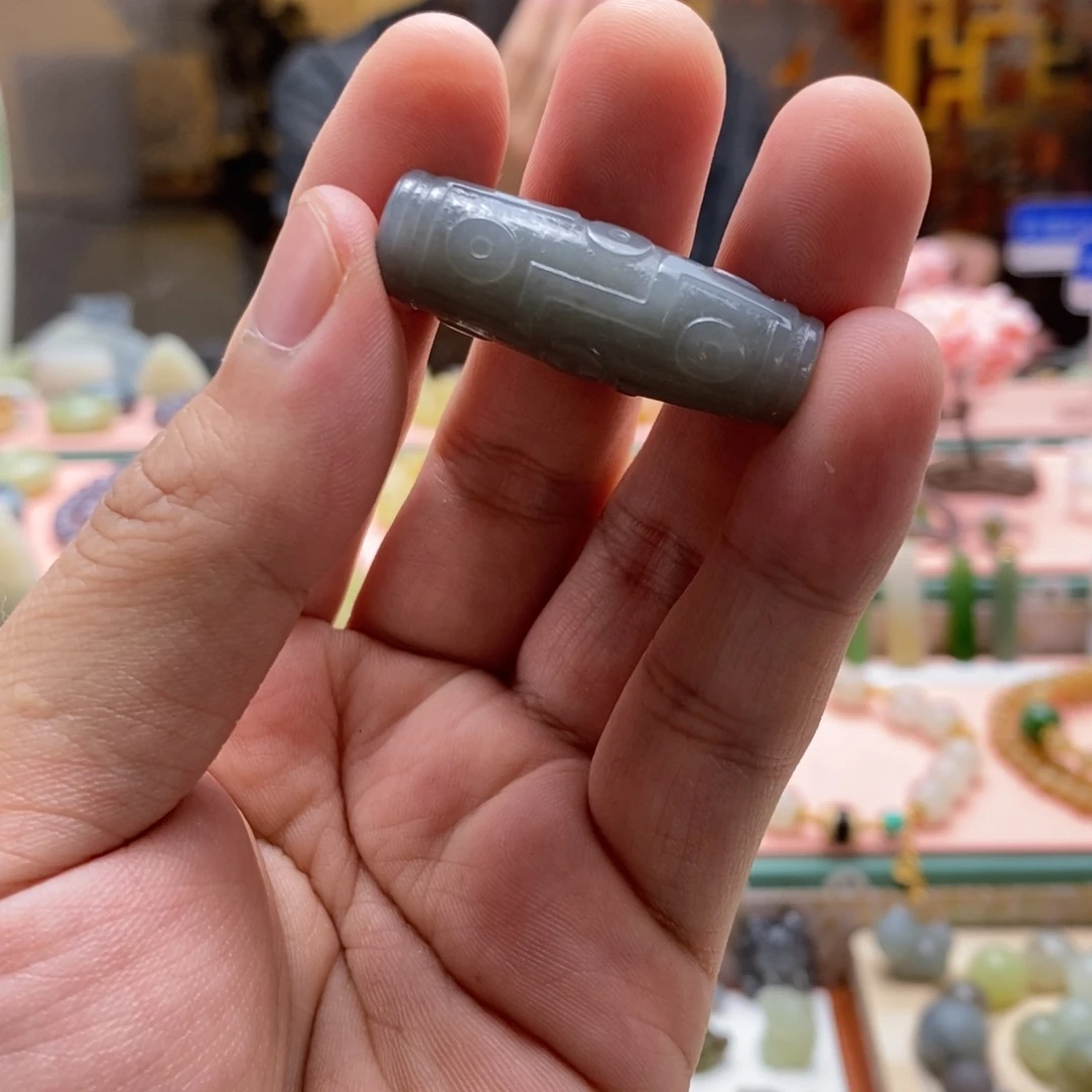 和田玉未镶嵌吊坠(不含链)