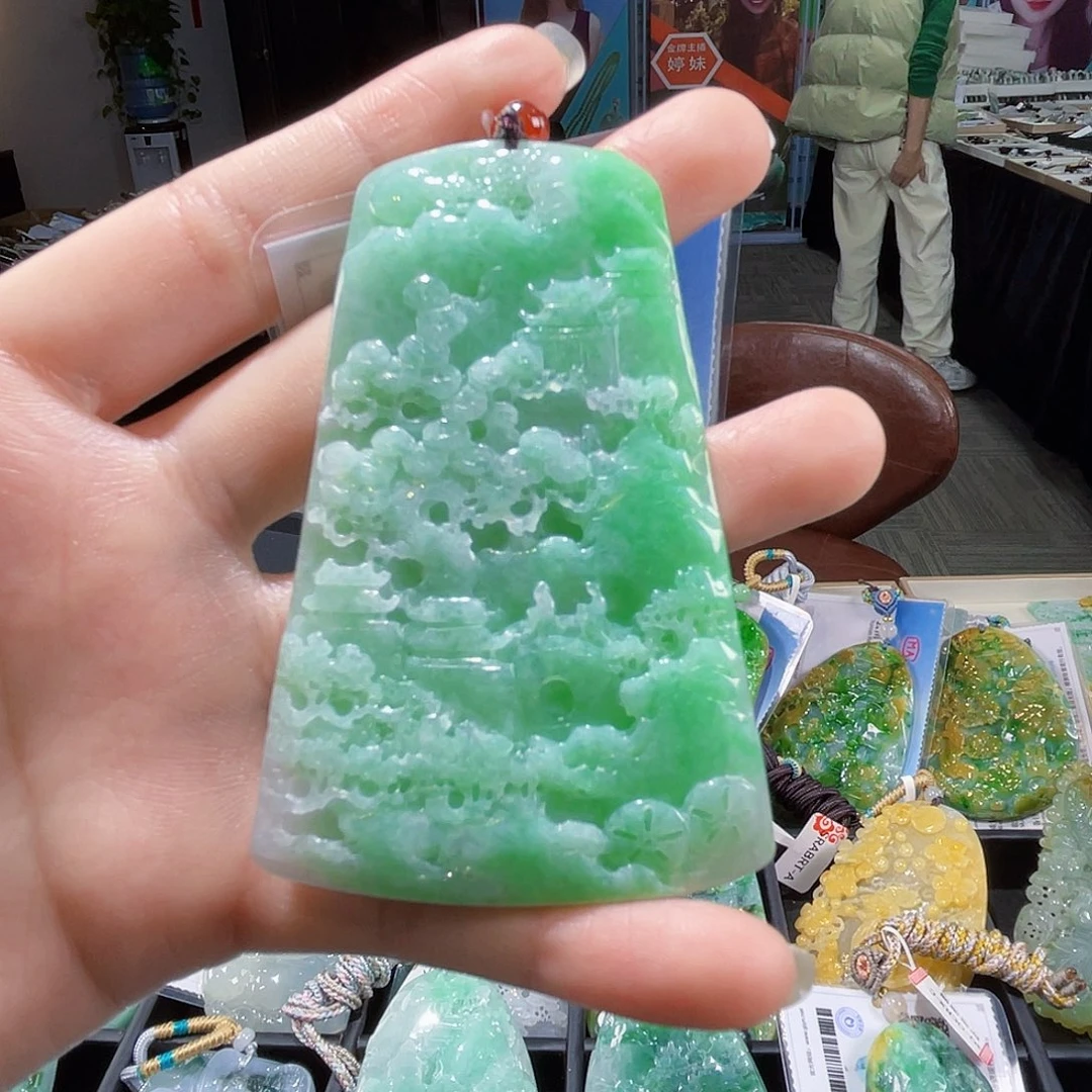 颈饰未镶嵌翡翠翡翠