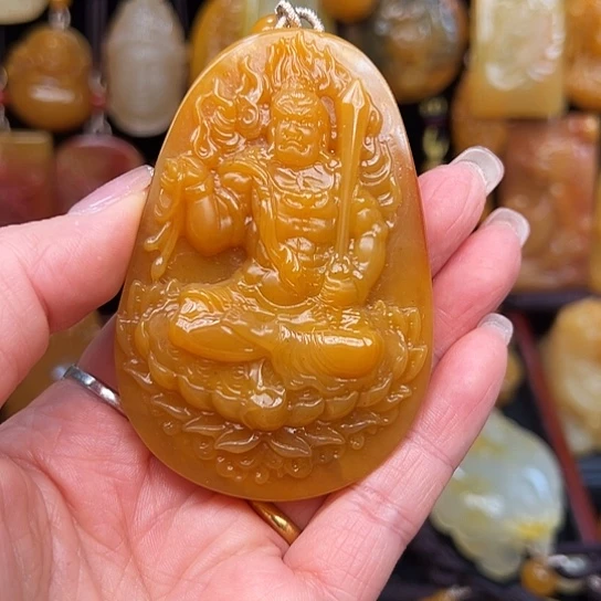 石英质玉（黄龙玉）合金颈饰