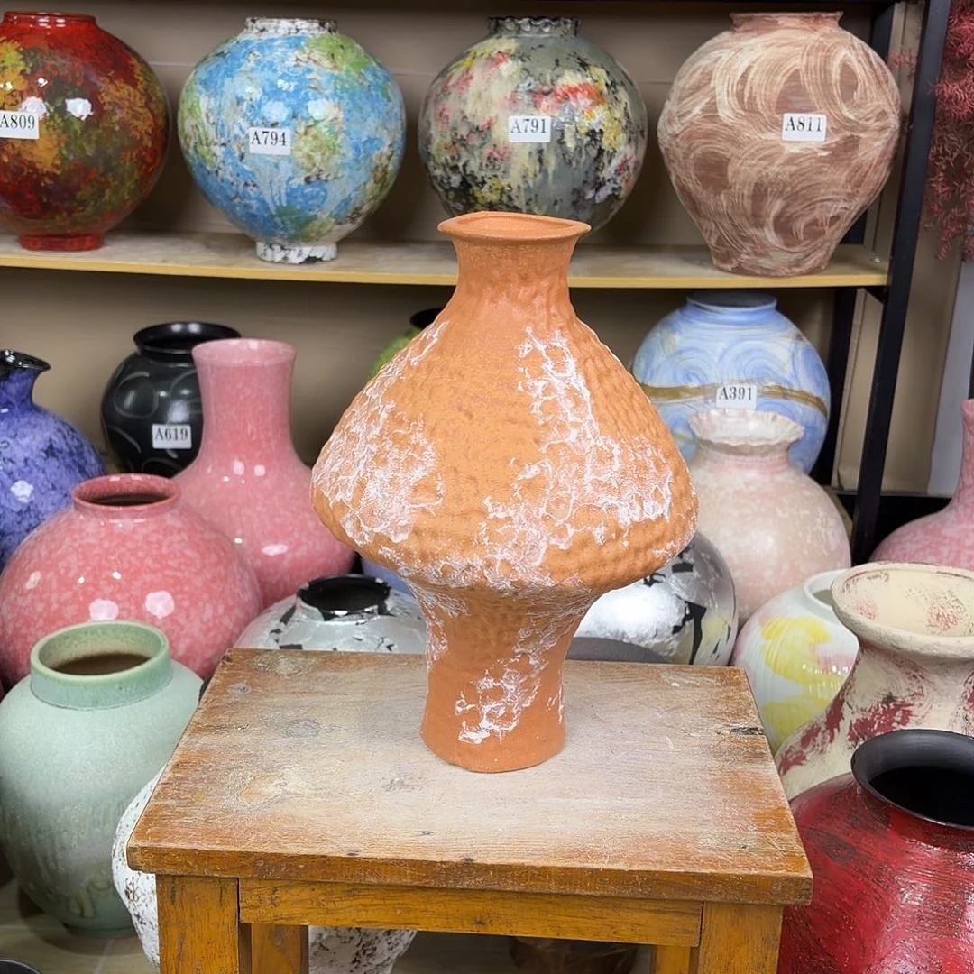 70822花瓶的设计很有