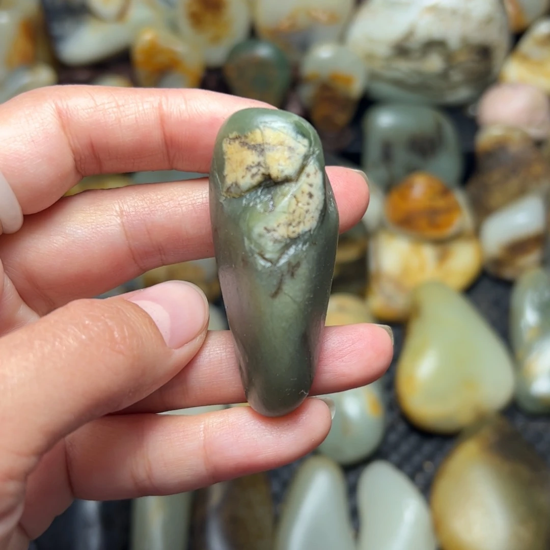 和田玉（青玉）89未镶嵌