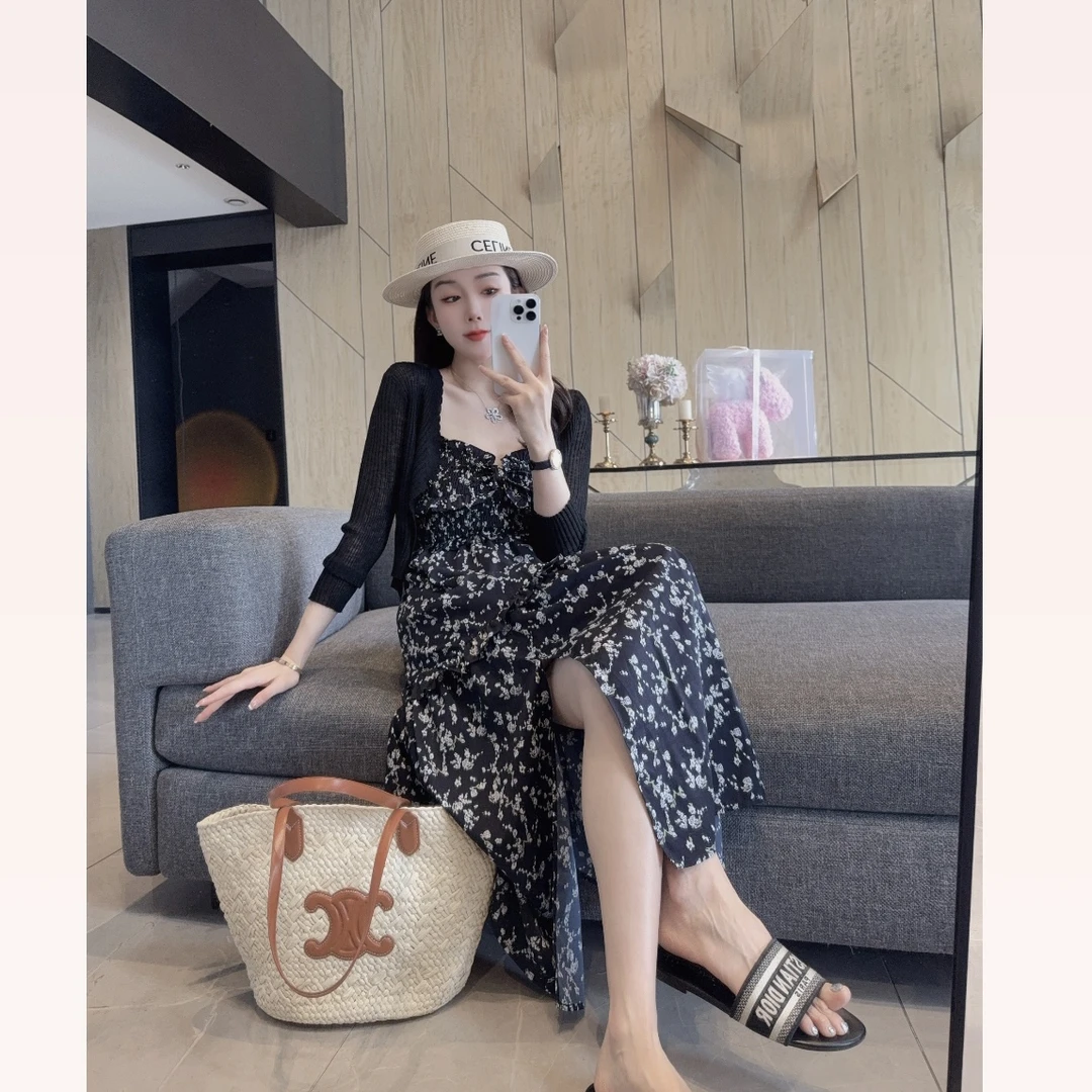 【大静静】碎花抹胸“小心机”吊带连衣裙春游出行衣服1235