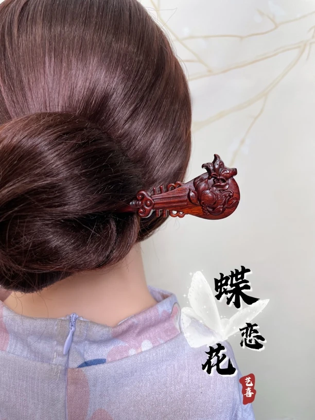 琵琶蝶恋花发簪发饰双面立体雕刻原创设计精雕工艺品