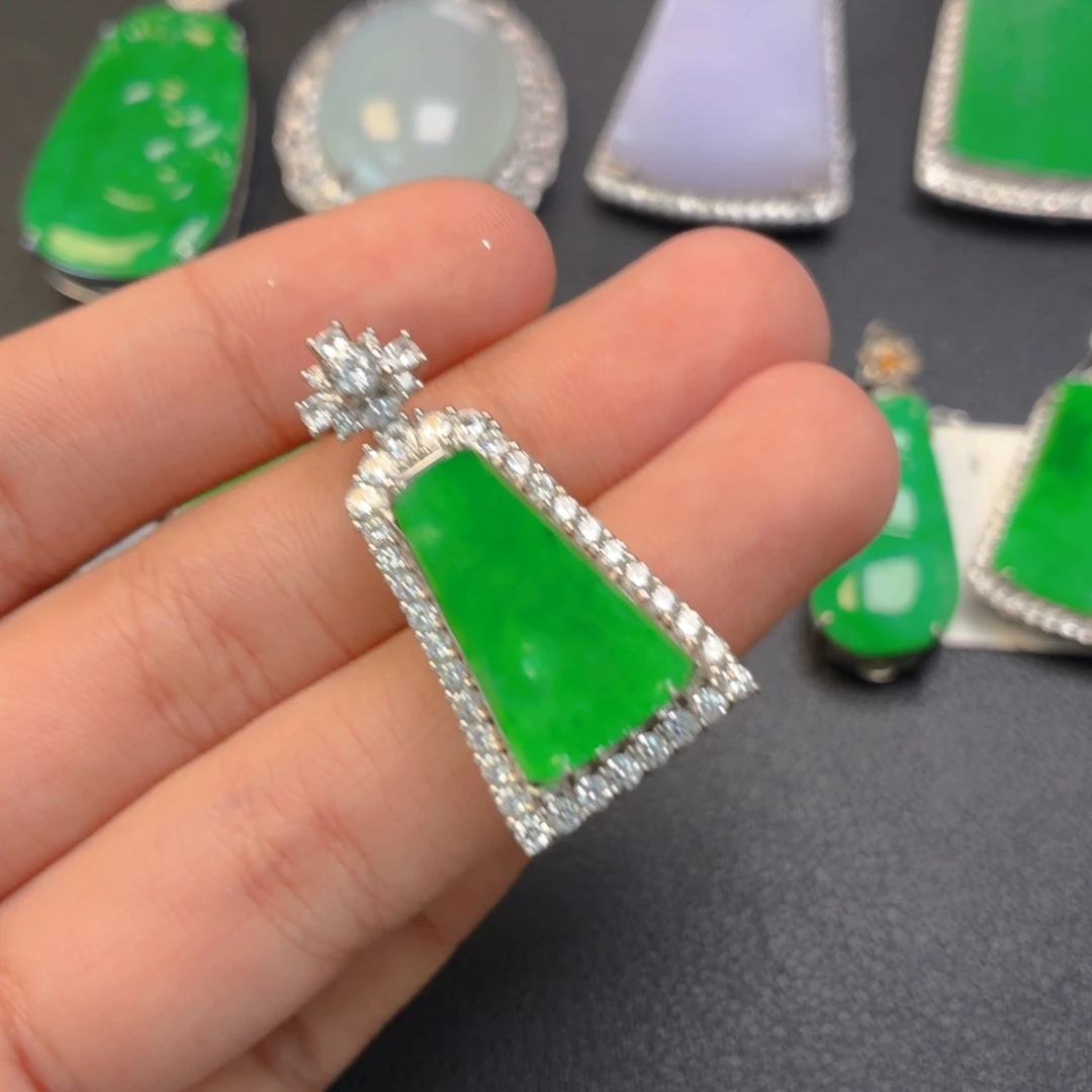 翡翠银S925镶嵌颈饰