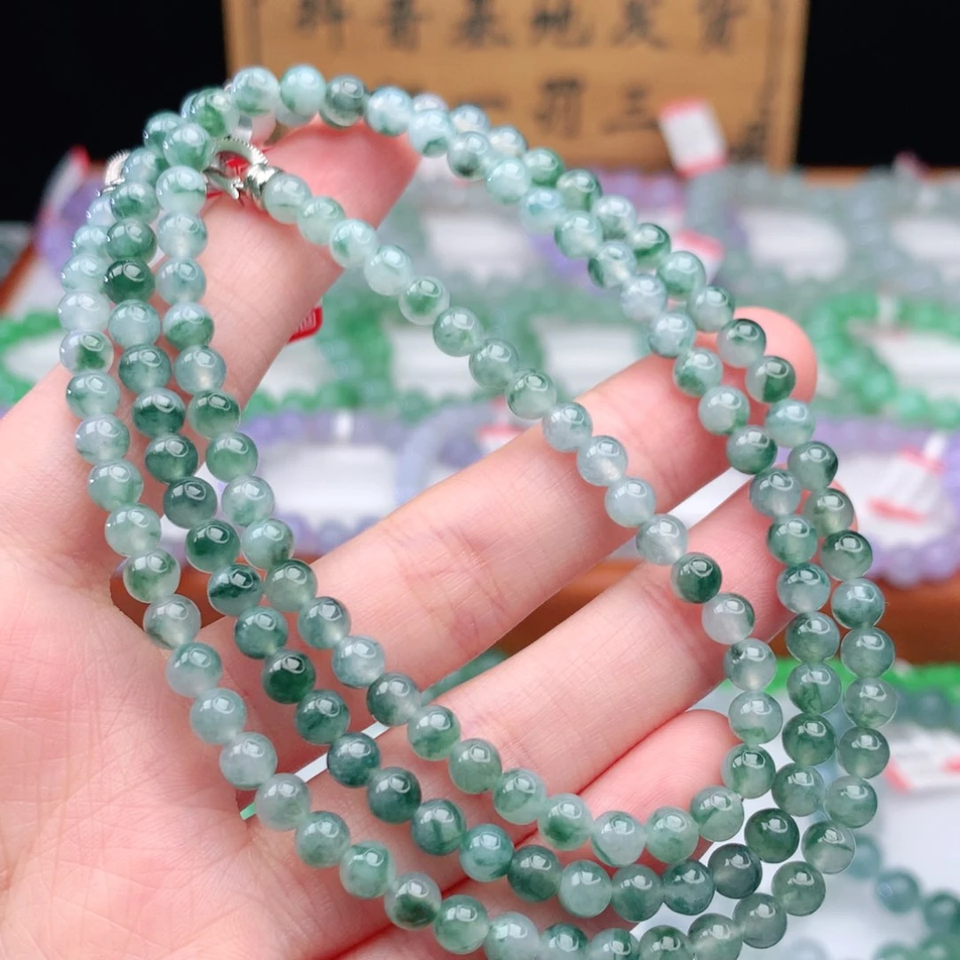 翡翠手链未镶嵌翡翠