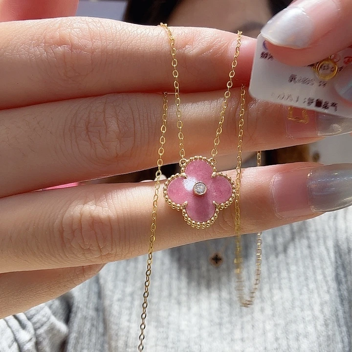 18K金镶嵌钻石项链15mm草K黄