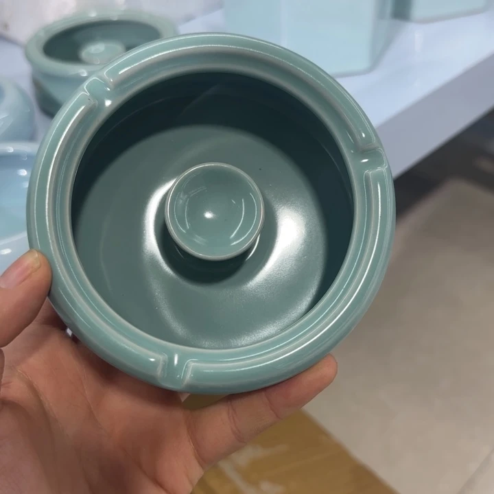 微瑕烟灰缸绿1111