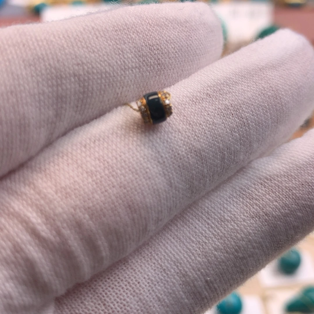 绿松石18K金镶嵌珠宝奇石