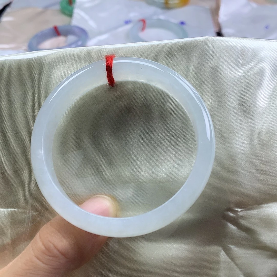 未镶嵌手镯翡翠翡翠