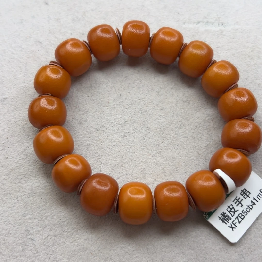 琥珀未镶嵌珠宝奇石14