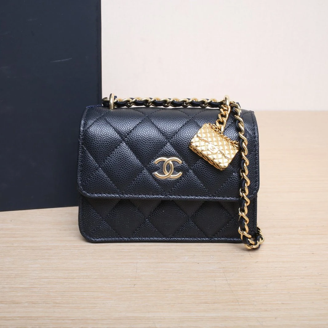 99新 Chanel/香奈儿 【双攀】23S 口盖风琴包 镭射标 478123