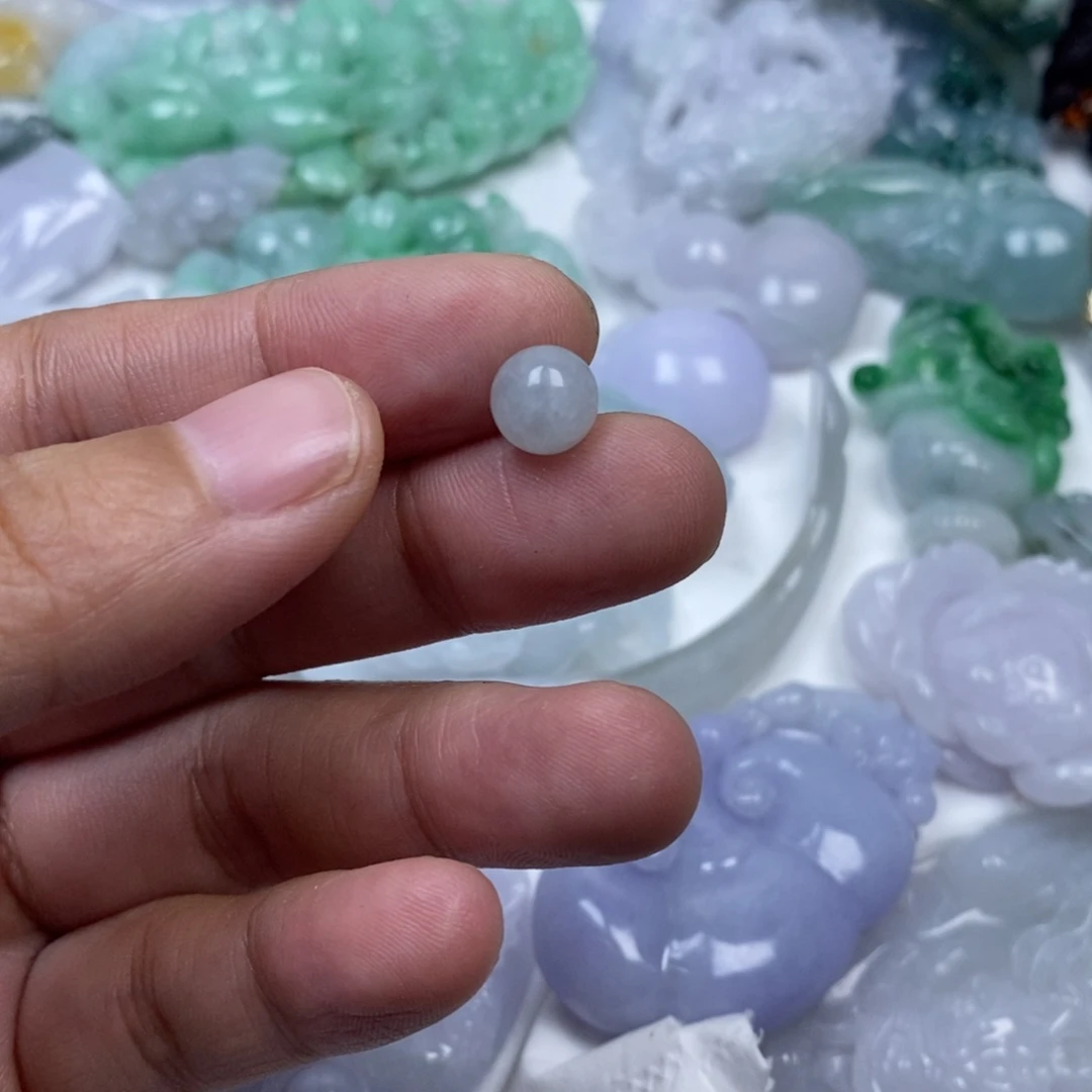 颈饰未镶嵌翡翠茶*翡翠