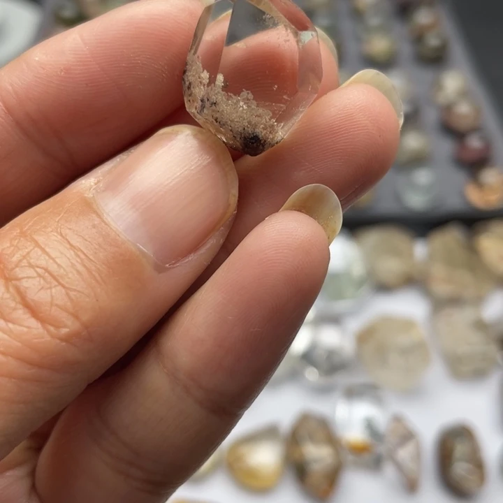 纯天然幽灵碧玺（处理）