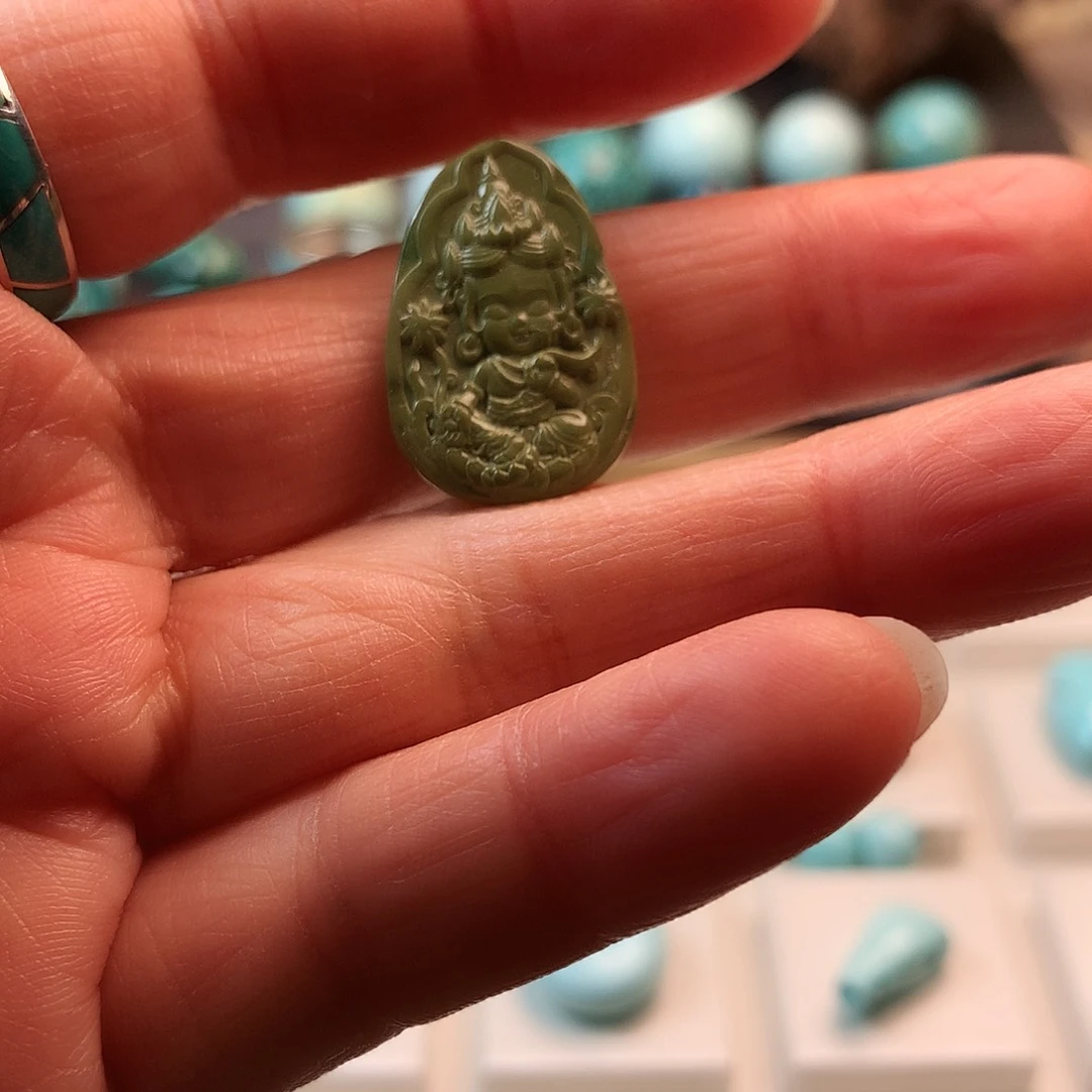 绿松石配饰未镶嵌
