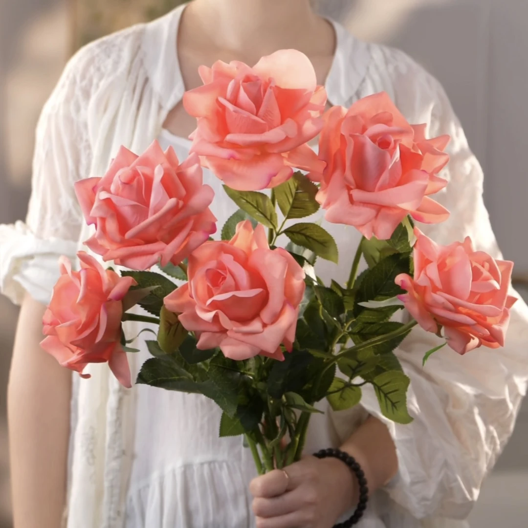 戴安娜新款 玫瑰花 仿真花餐桌花 深粉色 手感保湿玫瑰花