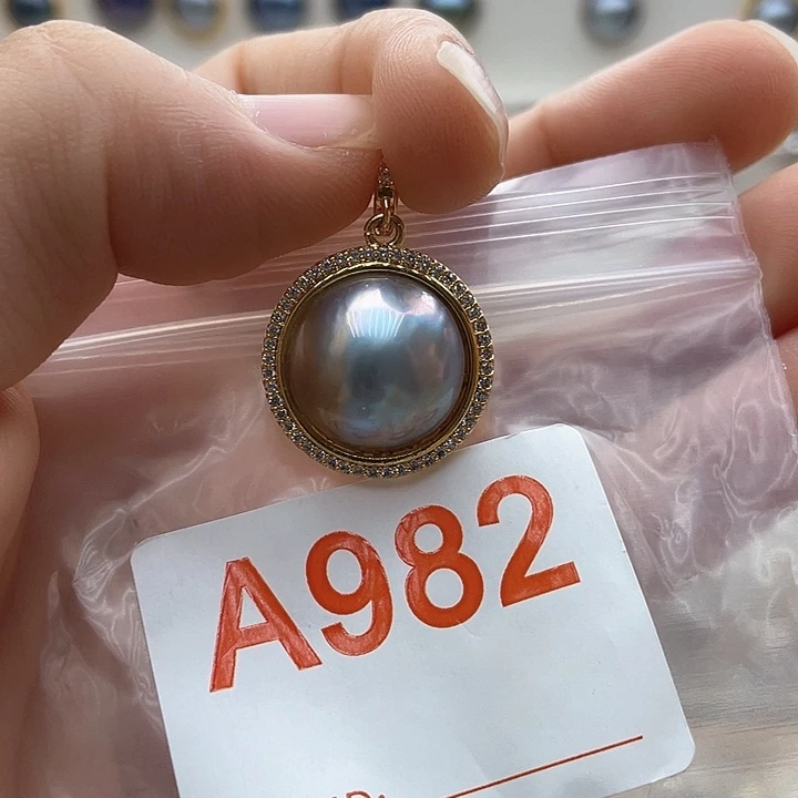 未镶嵌天然珍珠。  漏 漏 漏淡水珍珠