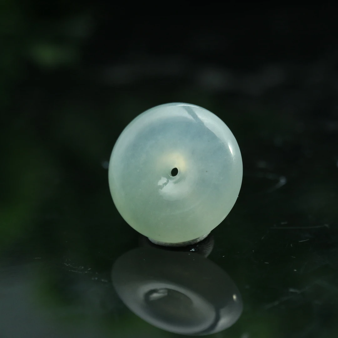 FC8天然缅甸翡翠A货冰平安扣/800685/保利厦门拍卖