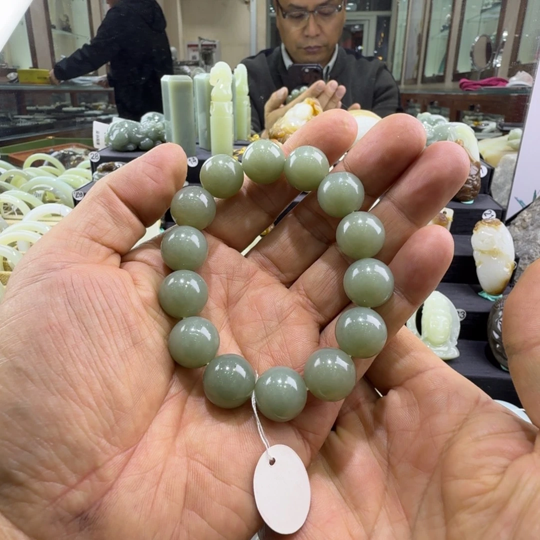 和田玉未镶嵌手链