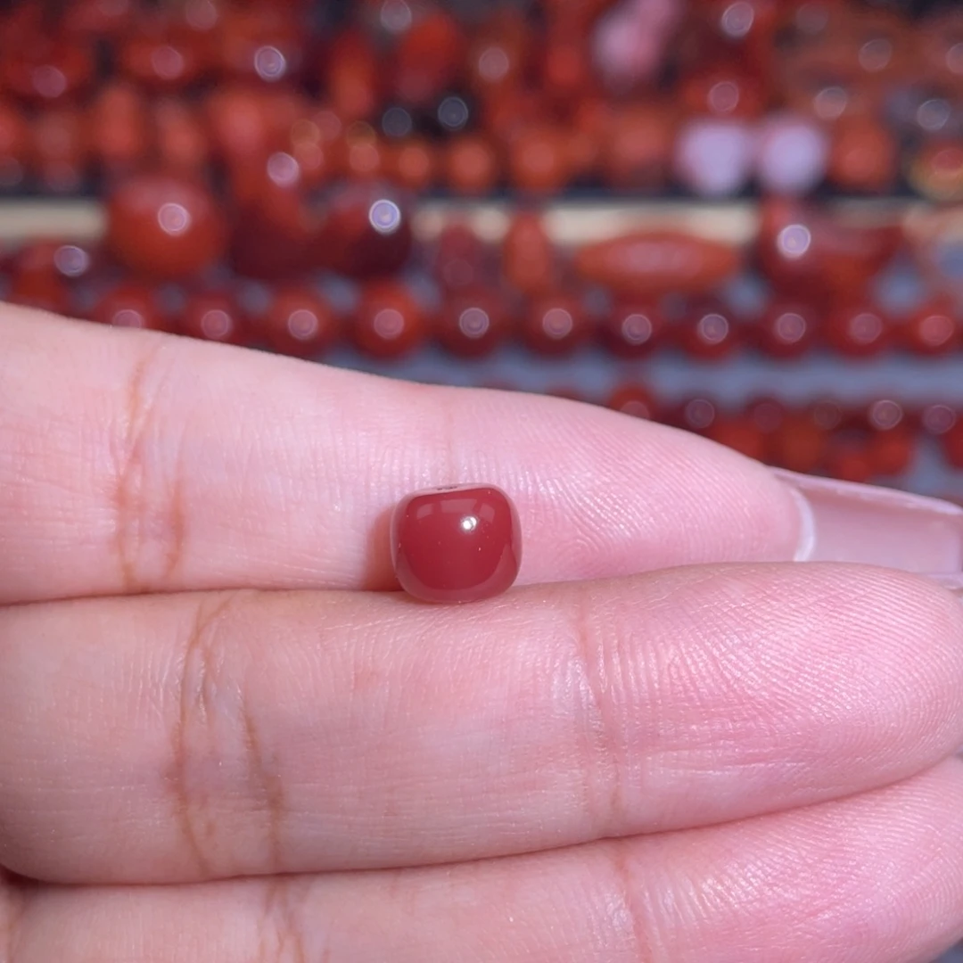 正***参南红玛瑙未镶嵌牛血红老型卡8