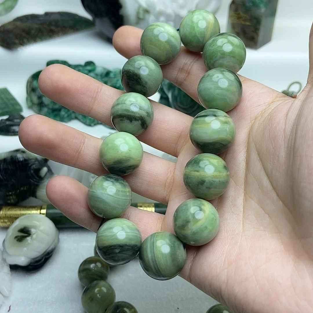 信***相独山玉未镶嵌独山玉