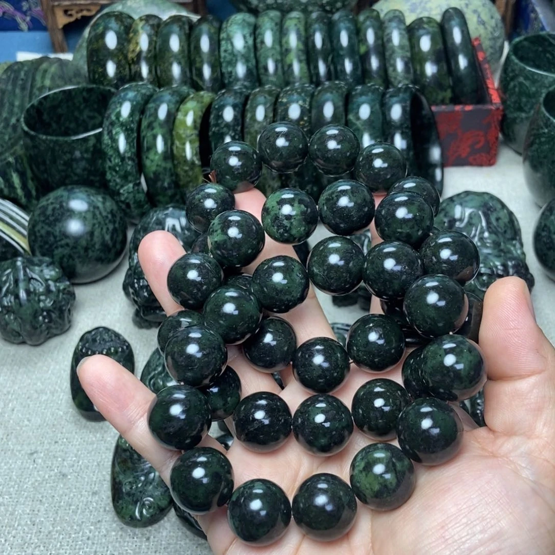 蛇纹石玉未镶嵌手持(****军