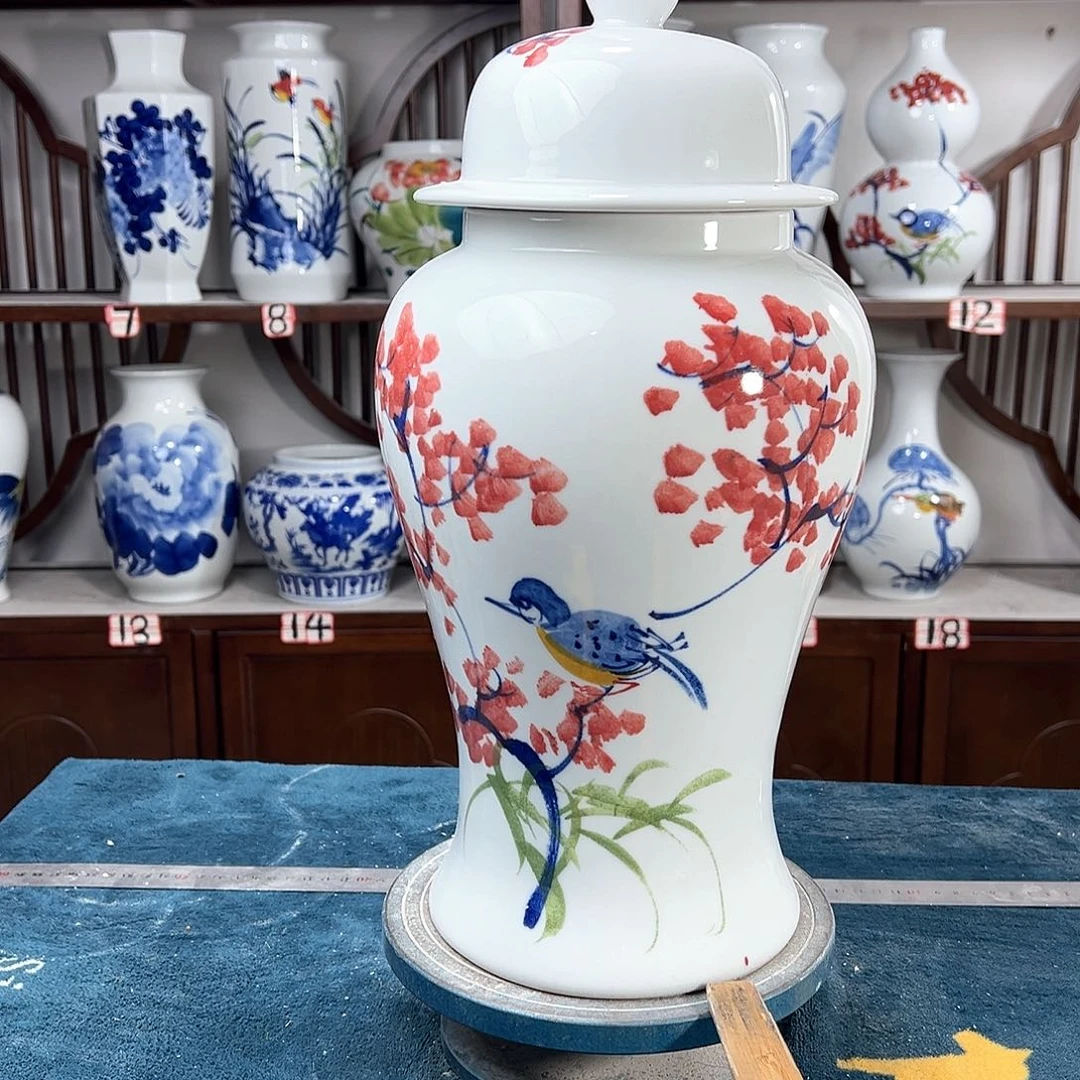 摆件景德镇陶瓷将梅